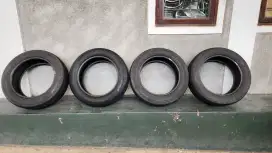 DIJUAL Ban DUNLOP 225/60/R.18