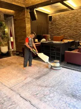 Jasa cuci karpet kantor sofa kasur vinyl Bergaransi