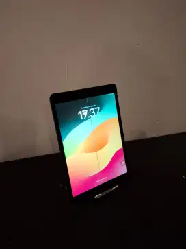 Apple iPad Mini Gen 4 128GB Bekas boleh tuker tambah COD