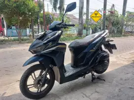 (DP 700 Rb)‼️ Honda Vario 125 CBS ISS Keyless 2023 Cash / Kredit