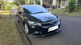 Civic FB Manual 1.8 Hitam 2013