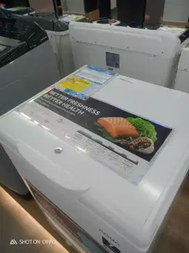 FREEZER TERBARU AQUA