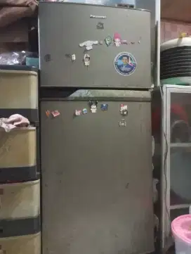 Jual kulkas bekas
