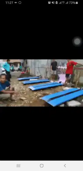 4 hidrolik motor bekas komplit dengan peralatan lain