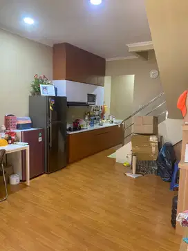 Dijual Rumah Siap Huni Park Residences uk. 4x12 Harga 1.4m Nego