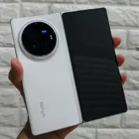 Vivo X Fold 3 Pro 16/512 Putih Fullset Mulus Ex Resmi Vivo Indonesia