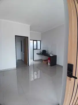 Rumah Modern 2 Lt Lebar Muka 8 m akses LRT Cibubur 800 Jutaan