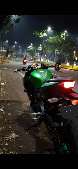 Di jual kawasaki z 250 tahun 2014