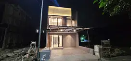 Dijual Rumah Minimalis Modern Greenlake Citraland Surabaya Barat