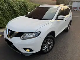Jual Nissan Xtrail T32 2.5 2016 KM LOW Tangan Pertama