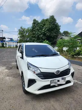 Daihatsu Sigra M MT 2023
