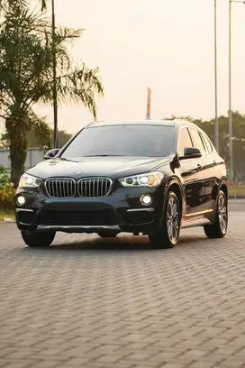 Nyaman! BMW X1 F48 xLine 2017 Panoramic mercy gla