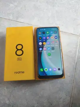 Realme 8 Pro NFC (8/128)