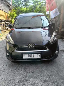 Sienta MT Istimewa KM LOW kridit Dp10jt BS Syariah Tanpa Surve BSTT