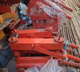 Pemotong Paving