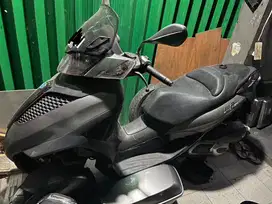Vespa Piaggio MP3 Yourban Sport 300 ERL