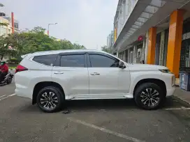 Pajero dakar 4x2 at sunroof 2022 full ori pabrik