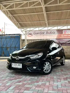 (TDP 8JT) Honda Brio E CVT AT Matic 2022 KM 29 rb Hitam Tangan pertama