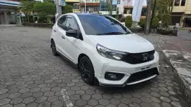 Honda brio RS urbanet editon tahun 2022 matic