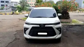 Km 3 rb toyota avanza g cvt matic 2023 putih