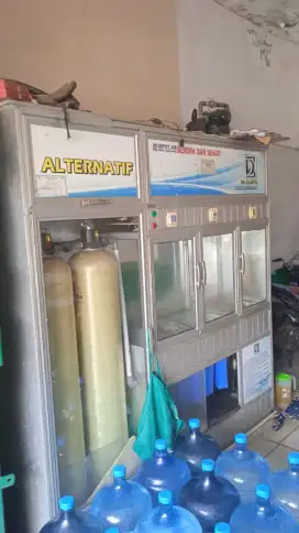 Dijual mesin depot air isi ulang lengkap beserta langgananan nya
