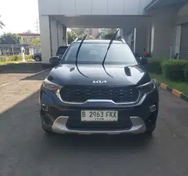 KIA SONET 1.5 PREMEIR 5 SEAT