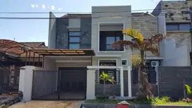 Dijual Rumah mewah modern Araya Malang