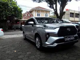 Toyota Avanza Veloz 1.5 matic low km