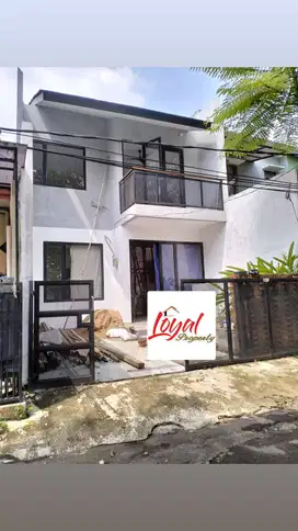 Dijual Cepat Rumah di Kencana Loka Bsd City
