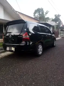 Nissan Grand livina 2012 Bensin