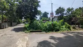 Dijual Tanah di Jangkang Besi di Timur jl kaliurang km 12