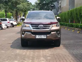 Toyota Fortuner VRZ 2.4 AT 4x2 Diesel