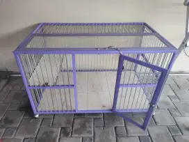 Kandang kucing besar bekas