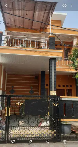 Dijual Rumah di Cluster Edelweis Taman Royal, Tangerang