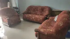 Dijual 1 set kursi sofa tanpa meja