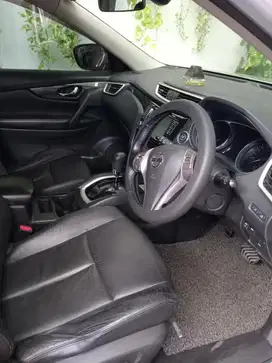 Nissan X-Trail 2015 Bensin