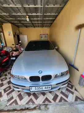 BMW E39 528i 1997 AT F KOTA Bogor