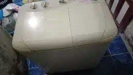 Mesin cuci 2 tabung