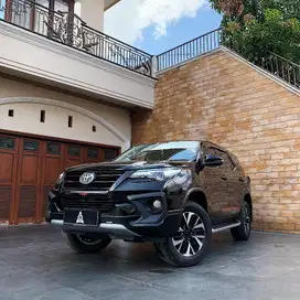 Toyota Fortuner Type 2.4 TRD Sportivo A/T  Tahun  2018