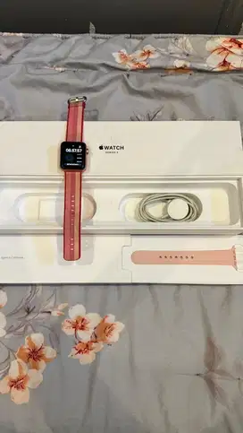 Dijual Apple Watch 3 Rose Gold 38MM Resmi Ibox Lengkap