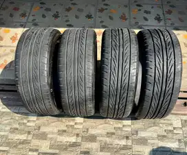 4 pcs Brigestone Techno Sports  225/45 R 17