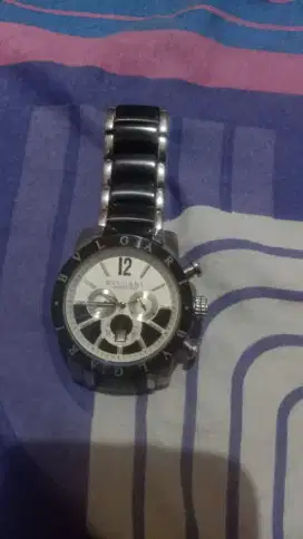 Jam tangan bekas