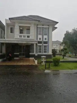 Dijual Rumah Hoek Kota wisata Cibubur