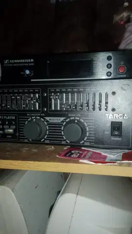 SPEAKER AKTIF & AMPLIFIER