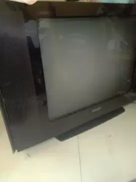Jual Televisi kondisi nyala