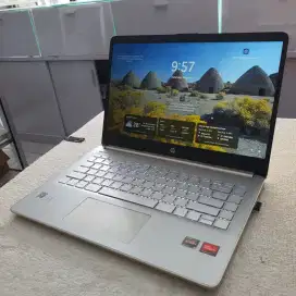 Laptop HP 14S FQ1136AU AMD RYZEN 5 5500U 16GB/512GB