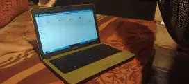 Jual laptop compaq, cocok untuk mahasiswa dan cocok buat zoom