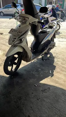 Mio Sporty 5TL putih
