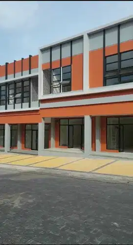 Dijual Cepat Ruko Siap Pakai Bisnis Lokasi Strategis Depan Mall