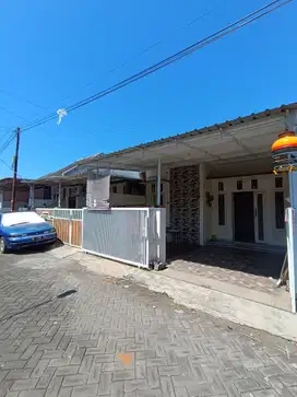 RUMAH SECONDARY ADIMAS SOBO BANYUWANGI